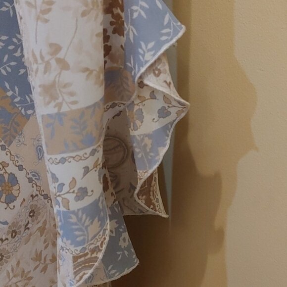 Beautiful‎ floral print dress by Reitmans size 11 - Picture 11 of 13